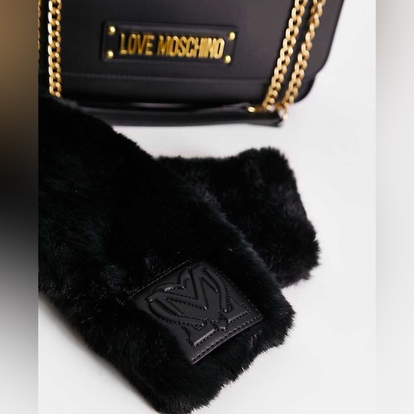 Love Moschino Faux Fur Scarf - Black - NWOT - Picture 4 of 4